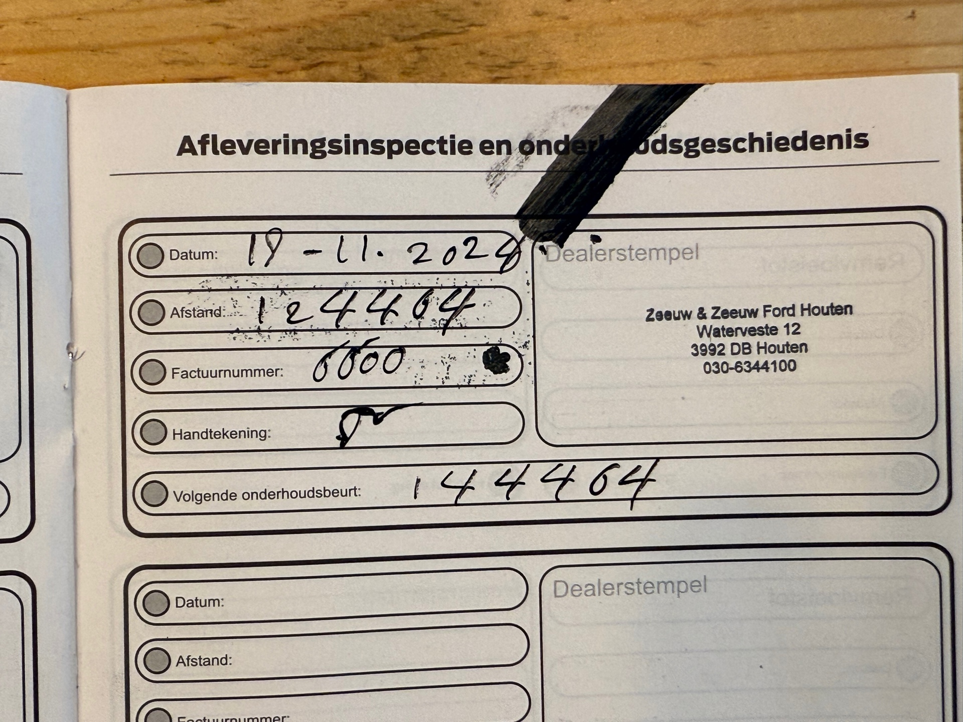 48550804-43.jpg