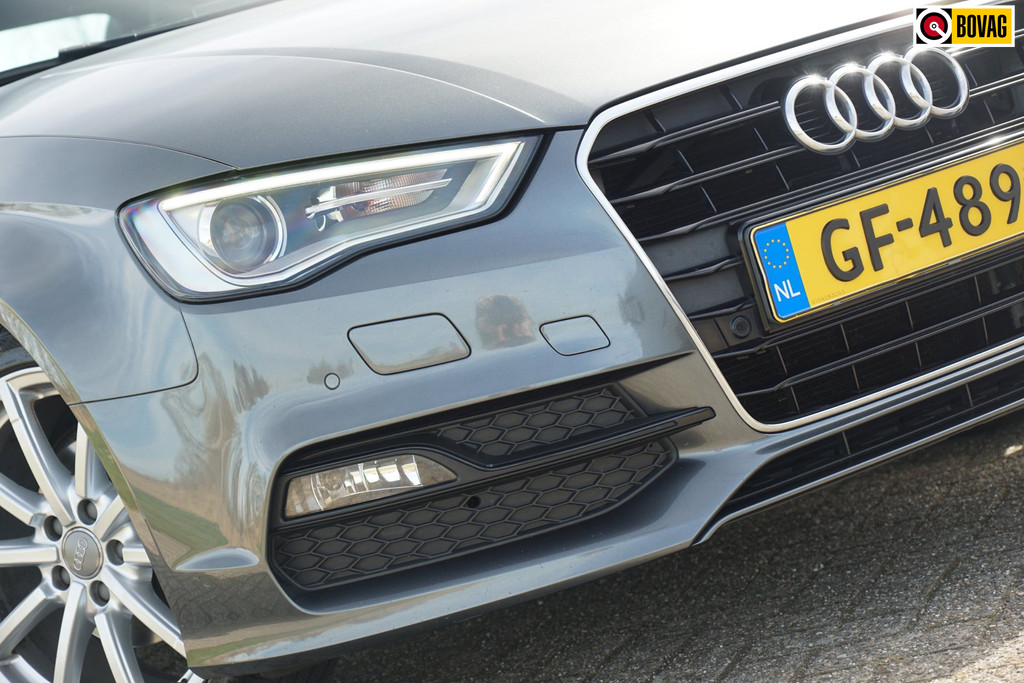 52671772