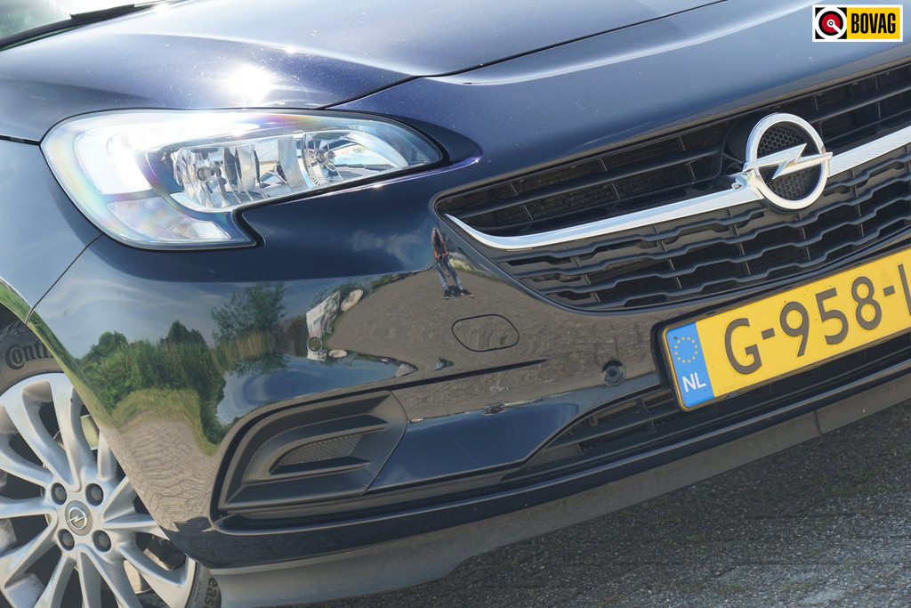 53978144