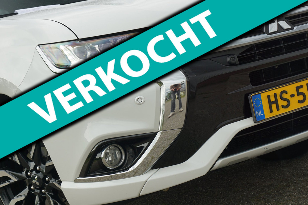 54008022