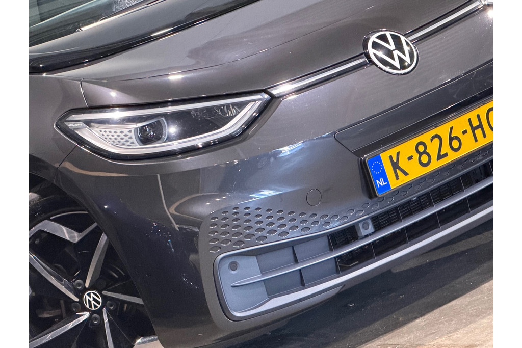 57198046